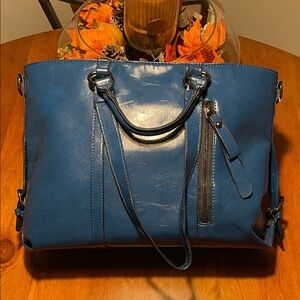 Elegant Blue Handbag